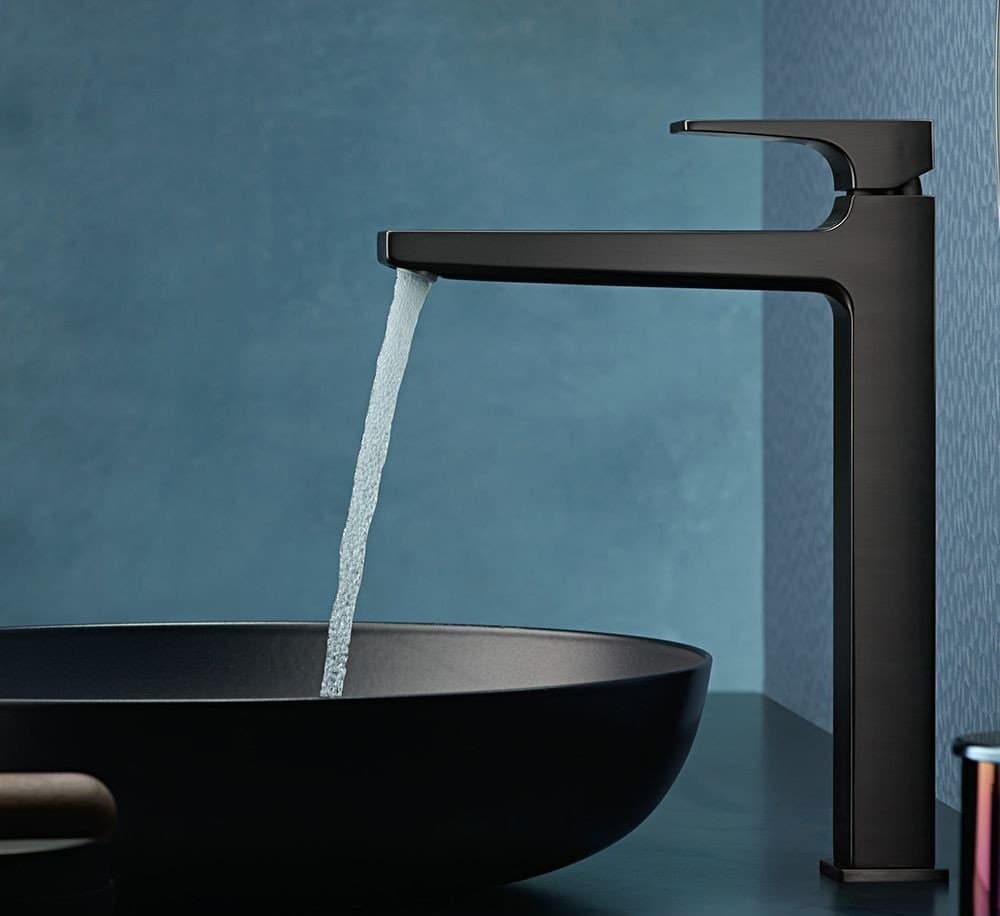 Mitigeur de lavabo Hansgrohe Metropol 260 en noir chromé brossé avec bonde push-open - vue 3