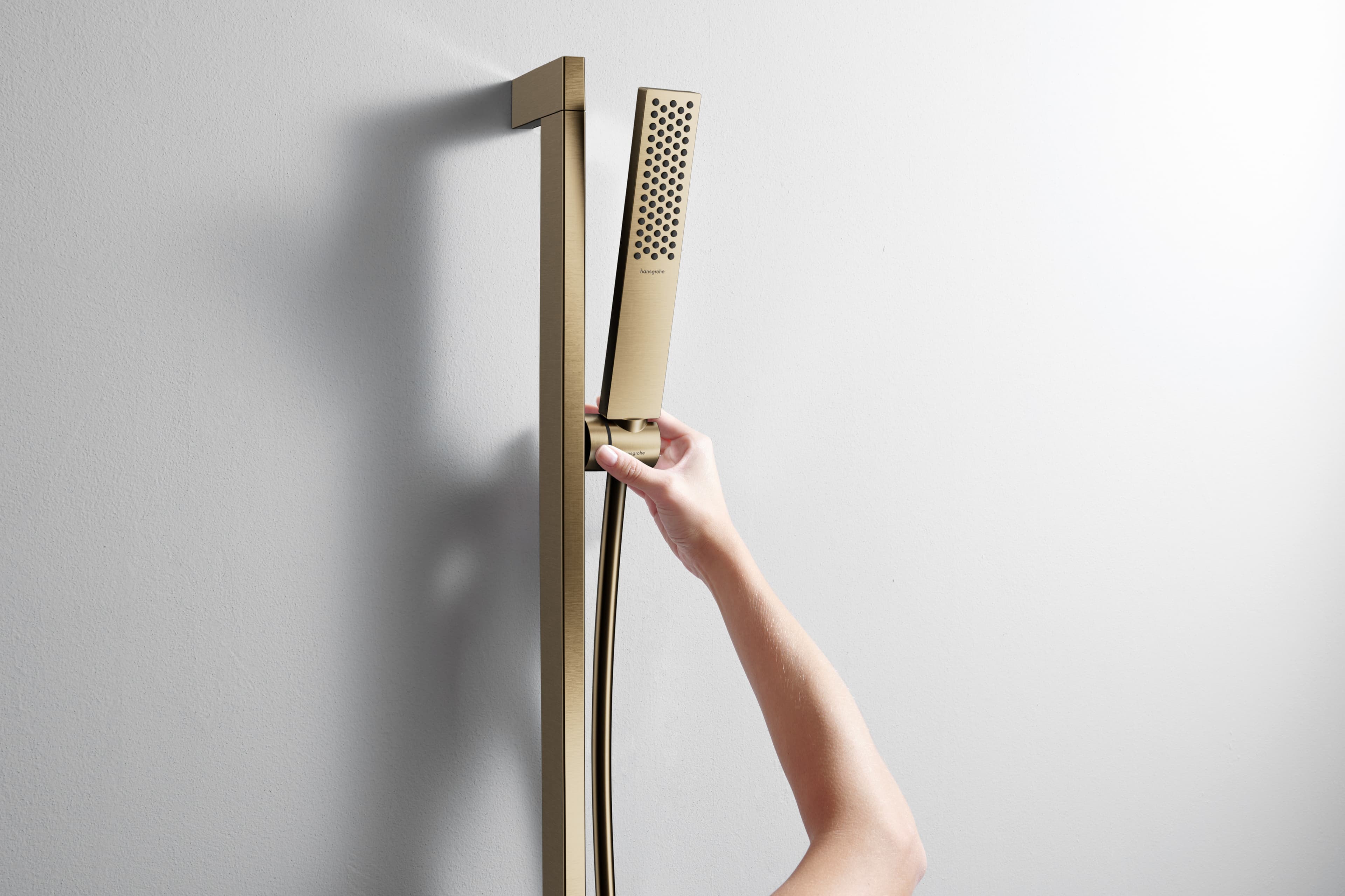 Douchette à main Hansgrohe Pulsify E 100 1 jet EcoSmart en bronze brossé - vue 4