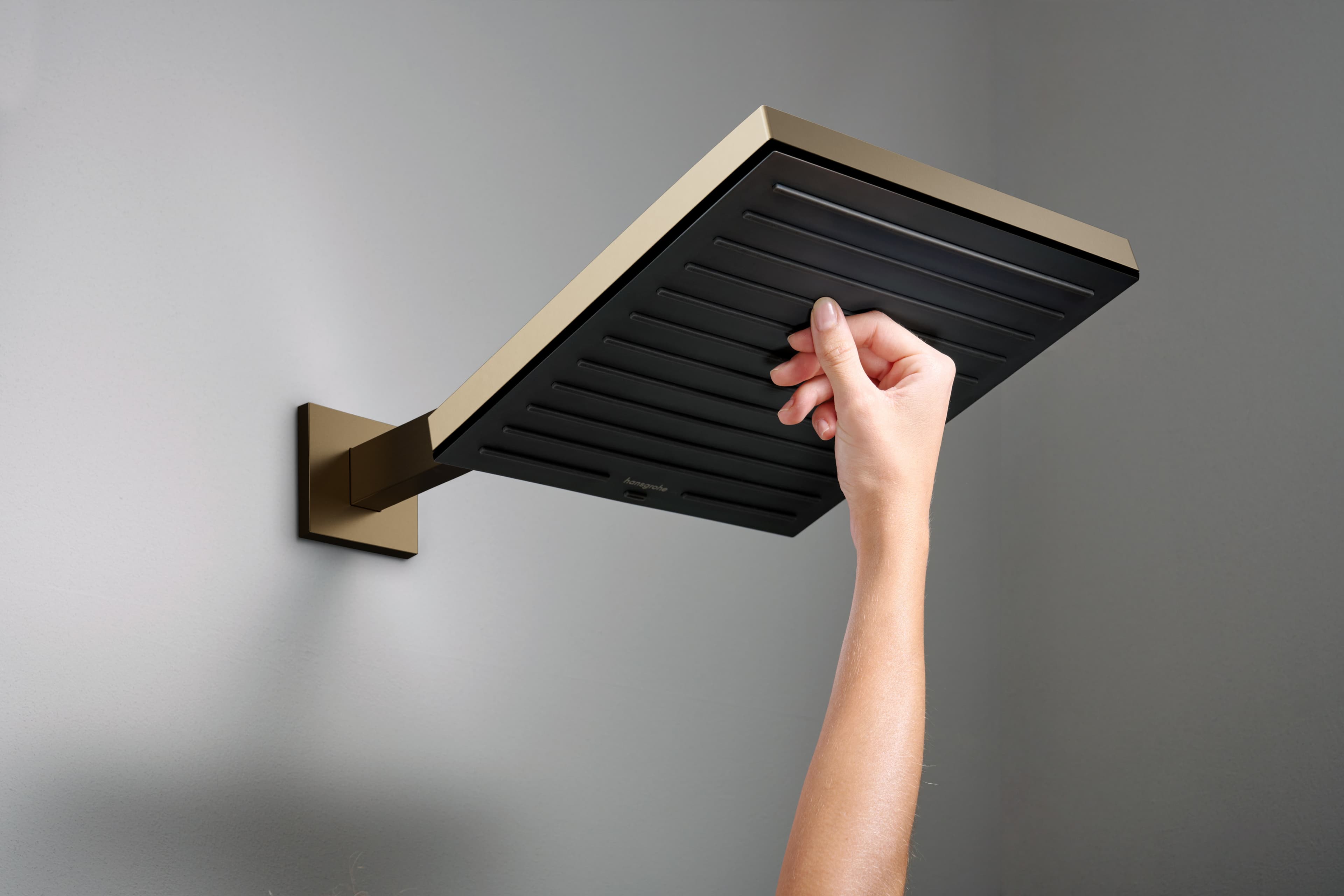 Douche de tête Hansgrohe Pulsify E 260 1 jet EcoSmart en bronze brossé - vue 3