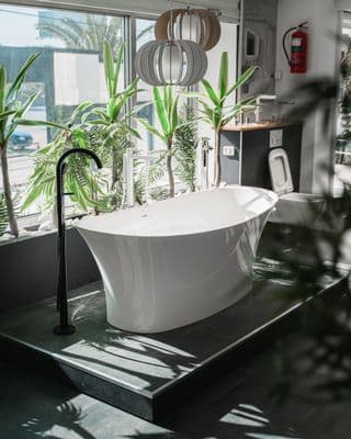 Baignoire en îlot Elemento - Série Alix - 170 x 78,6 cm